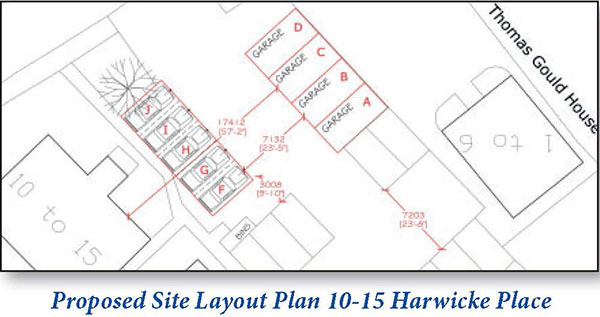 Lot: 104 - TWO PARCELS OF LAND WITH PLANNING FOR GARAGES AND BOLLARD PARKING SPACES -